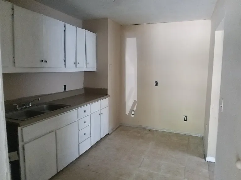 4192 Edgar D Nixon Ave — Photo 5