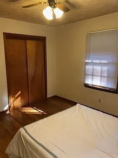 4 bed, 2.5 bath, 2000 sqft, $771 — Photo 1