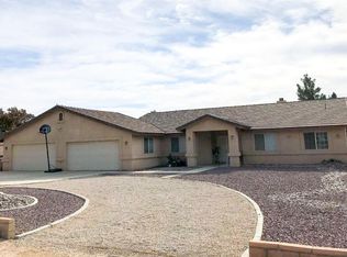 17577 Buckthorn Ave, Hesperia, CA 92345