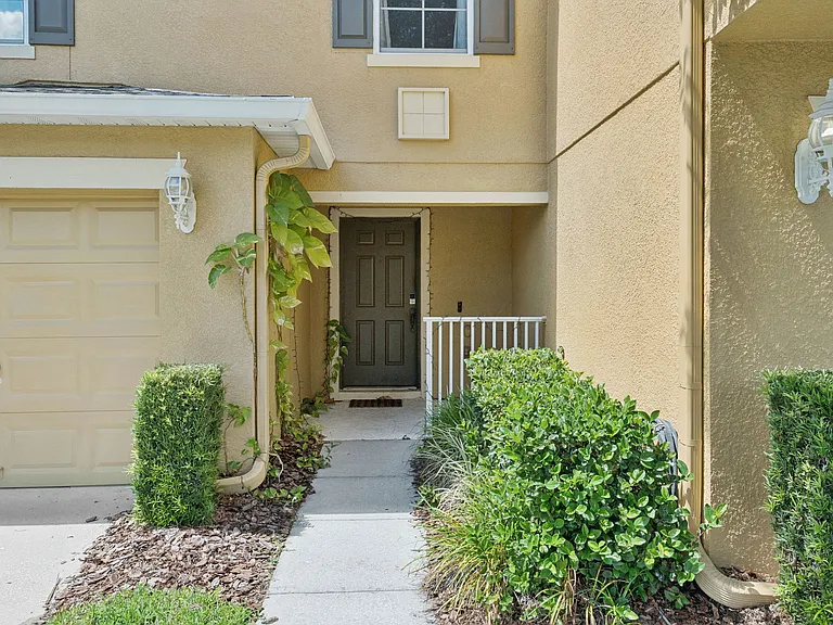 3812 Silverbell Loop — Photo 2