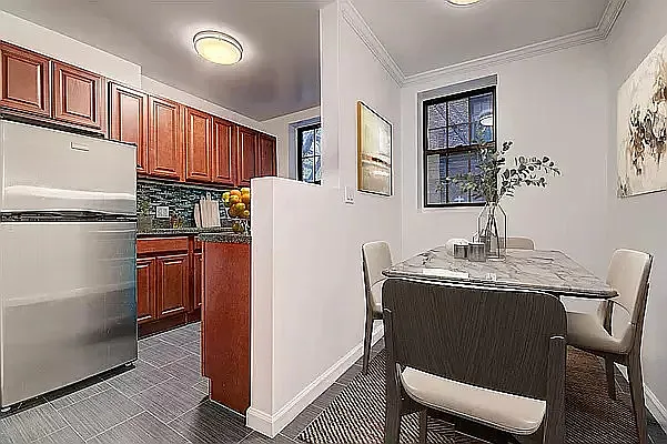 Rented by REAL New York | media 3
