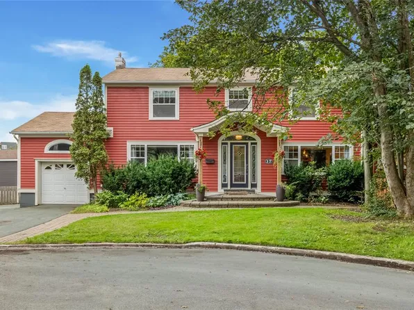 17 Appledore Place, St. John's, NL A1B2W8