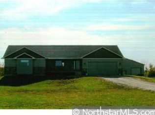 9216 Apple Rd, Pine City, MN 55063