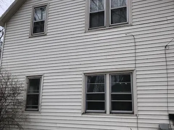 902 W Southern Ave, Muskegon, MI 49441