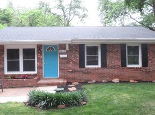 1287 Tredwell Dr, Winston Salem, NC 27103