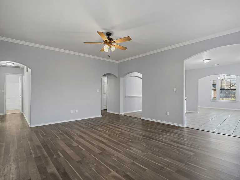 119 Magnolia St — Photo 5