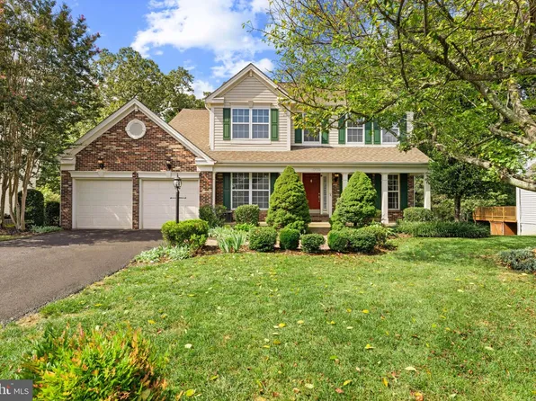 13732 Bridlewood Dr, Gainesville, VA 20155