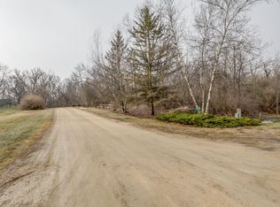 1305 Hobby Horse Rd, Oregon, WI 53575