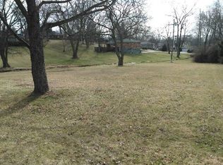 4079 Chalfonte Dr, Beavercreek, OH 45440