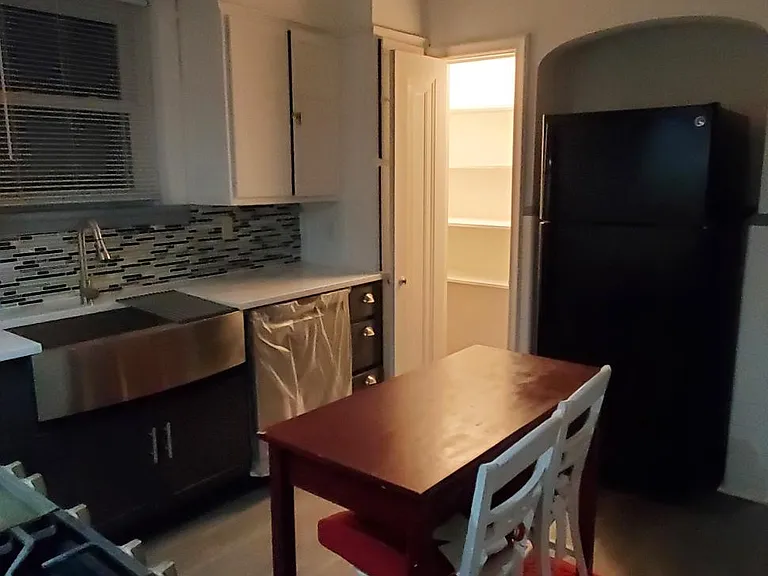 4945 Devonshire Ave #2 — Photo 9