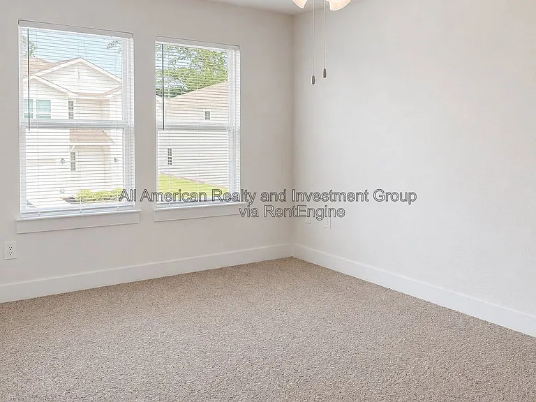 8893 Brigade Trl — Photo 14