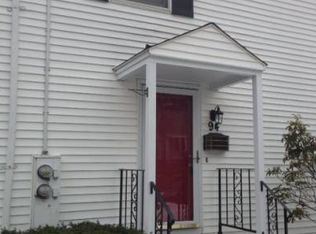 94 Highland Ave, Windsor, CT 06095