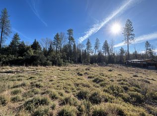 274 Maureen Dr, Cave Junction, OR 97523