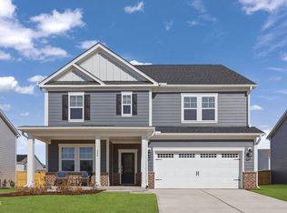 200 Seagraves Creek Ln, Holly Springs, NC 27540