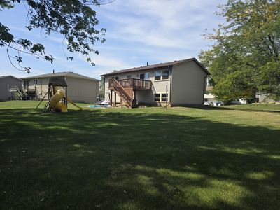 103 Tulip Ct, Hebron, IN, 46341