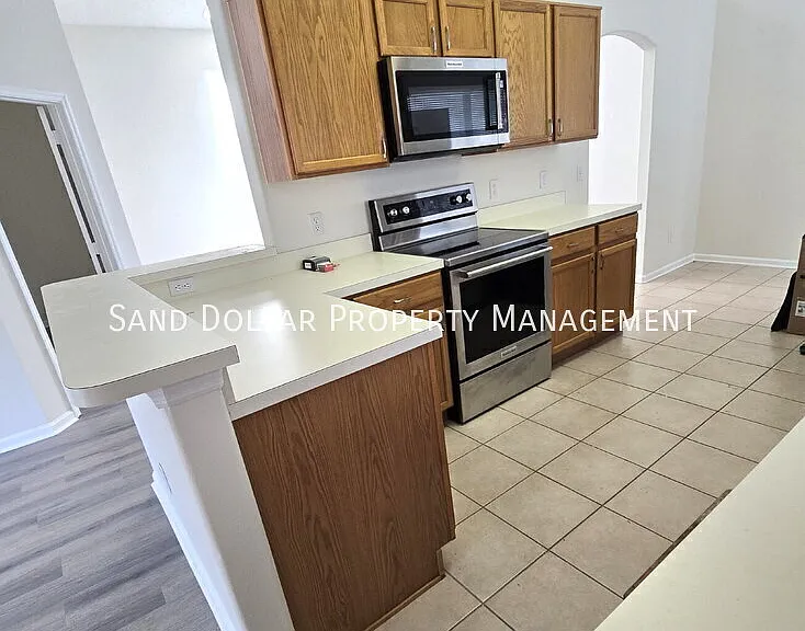 143 N Weathersfield Ave — Photo 5