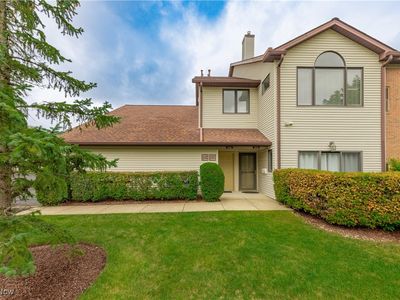 7086 Village Dr, Mentor, OH, 44060