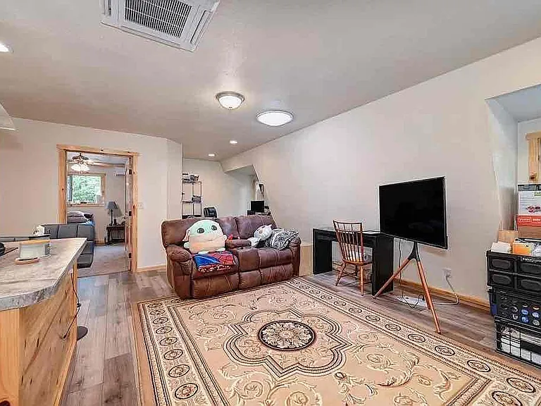 13463 Pine Cone Cir #B — Photo 19