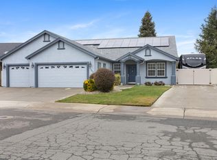 2182 Cadjew St, Redding, CA 96003