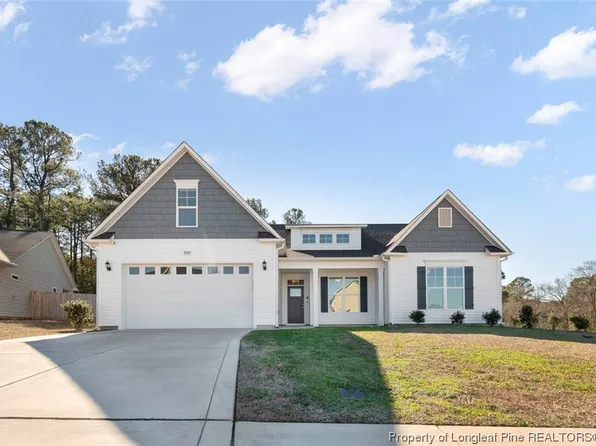 2057 Stonewash Dr, Fayetteville, NC 28306