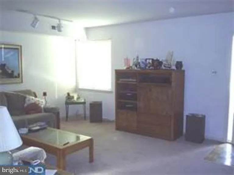 4844 Oxford Ct #5 — Photo 4