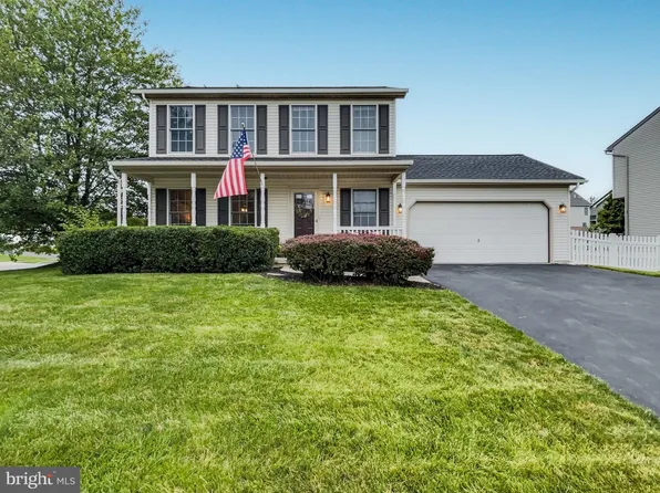215 Fencepost Ln #L-0010, Palmyra, PA 17078