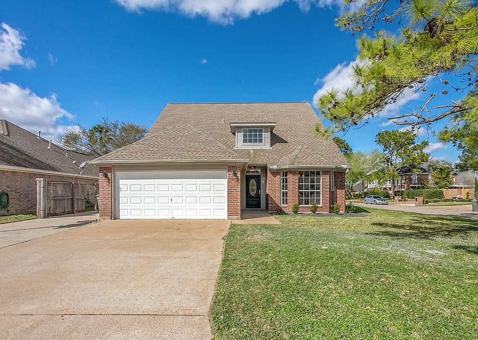 1st image of 7810 Buttercup Ln