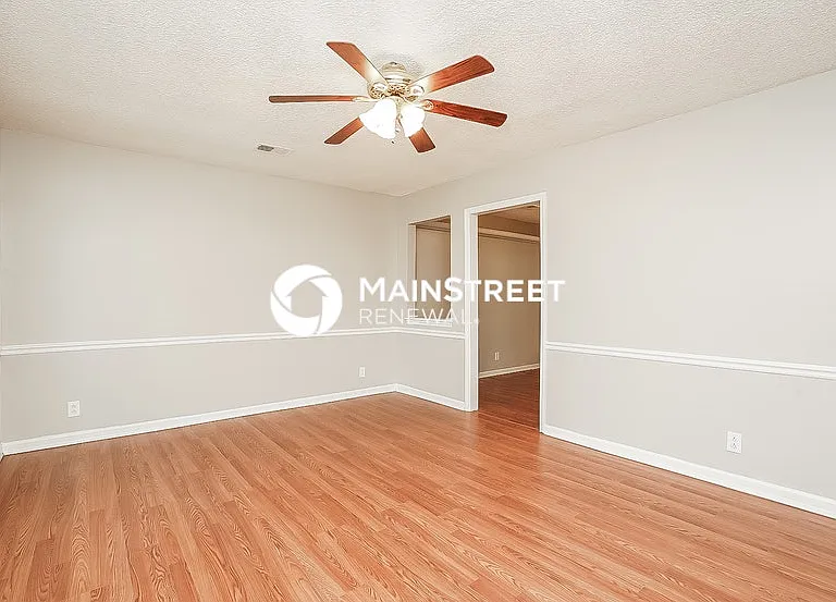4336 Central Valley Dr — Photo 10