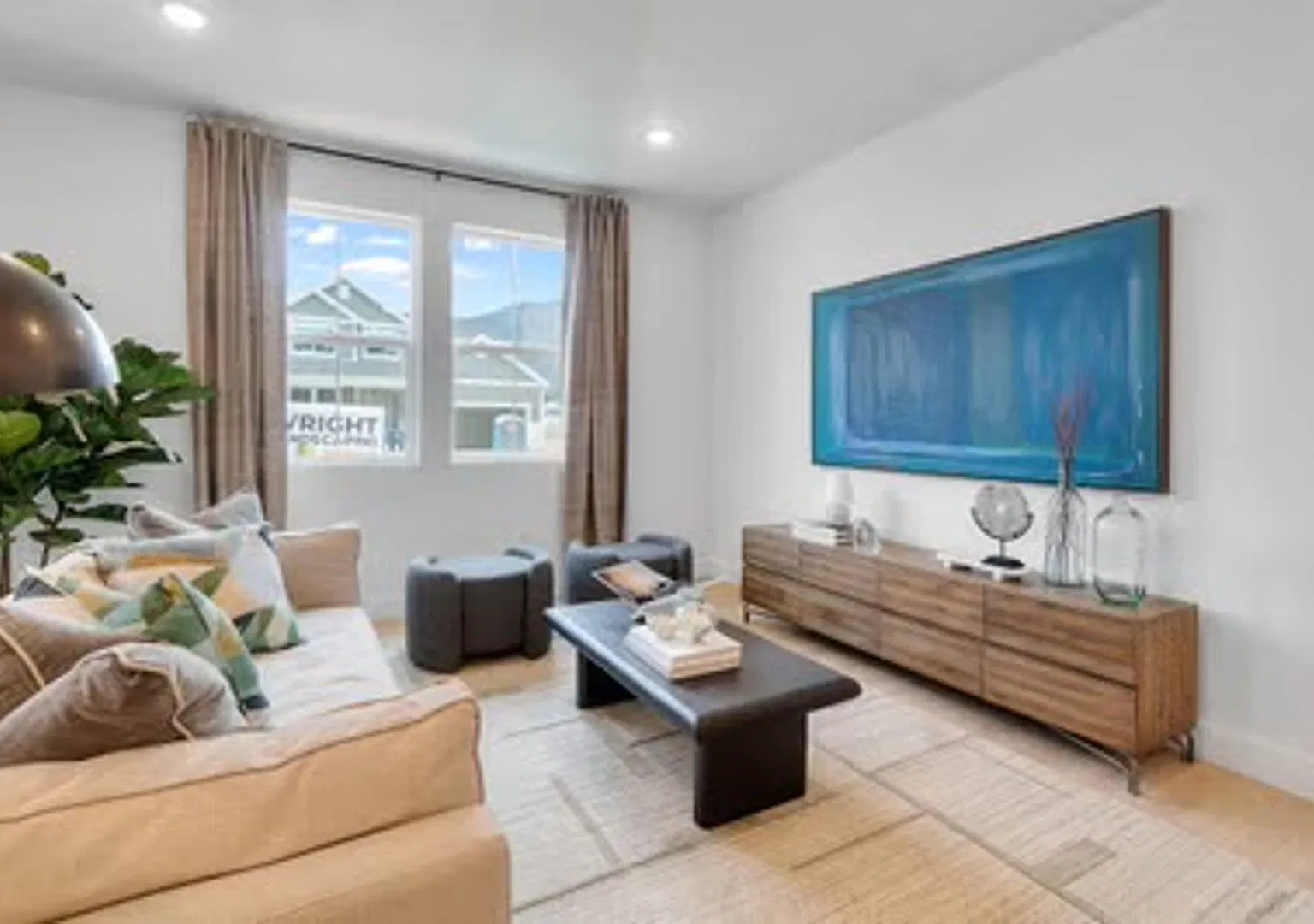 Brand New Townhome in Mapleton — Photo 1