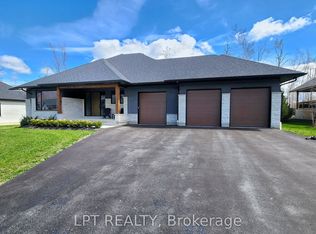 15 Byers St, Springwater, ON L9X2A3
