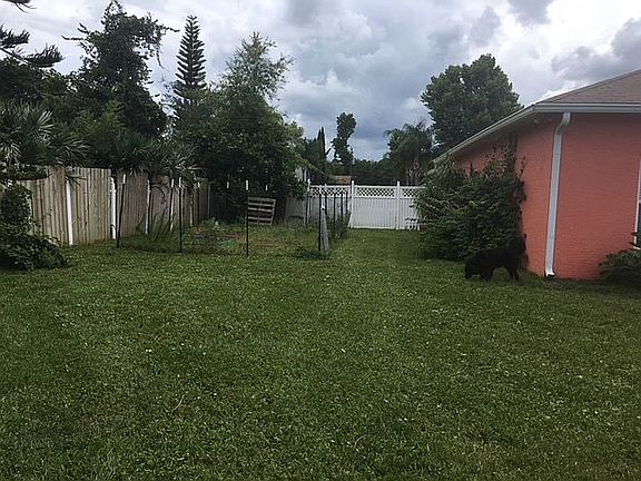 2nd image of 2229 Silver Palm Dr