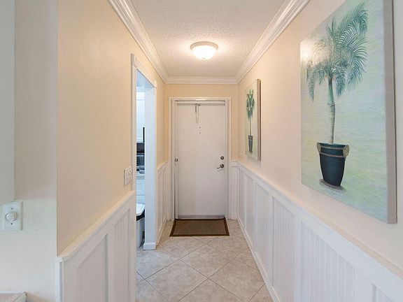 4th image of 2600 SE OCEAN Boulevard #M1