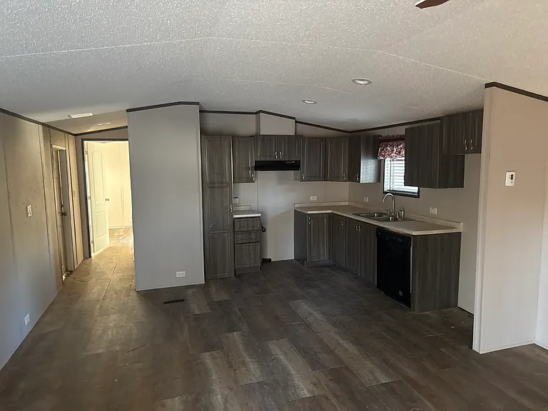 Woodward Estates MHC - Rent to Own — Photo 52