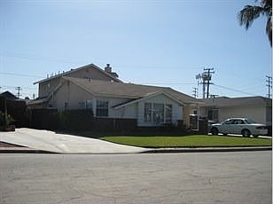 1st image of 9226 Roseglen St