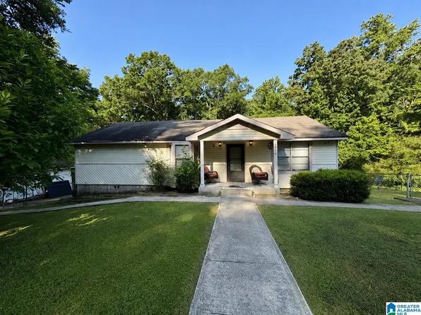 3939 Old Johns Rd, Bessemer, AL 35023