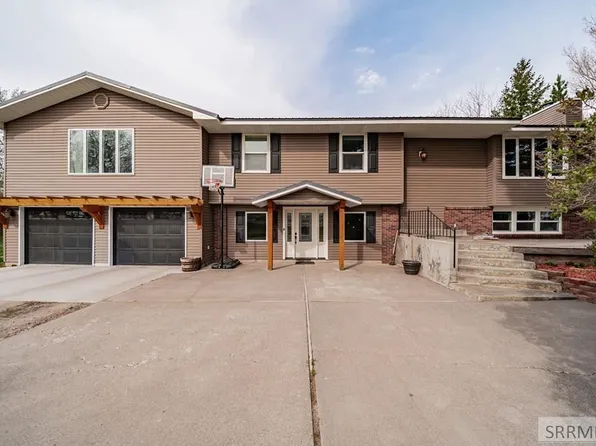 1036 N 1100 E, Shelley, ID 83274