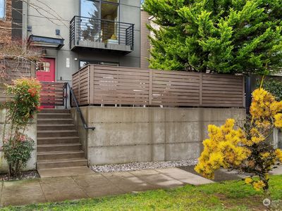 205 20th Avenue E, Seattle, WA, 98112