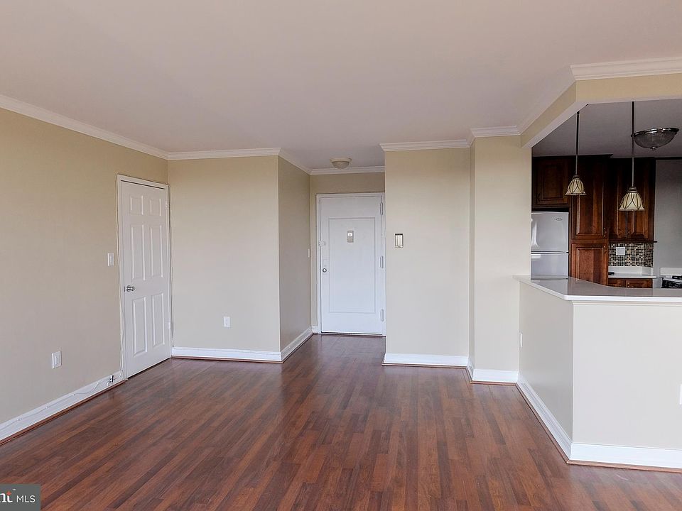 1st image of 1225 Martha Custis Dr APT 1613