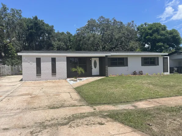 1860 Augustine Dr, Titusville, FL 32796