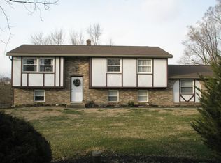 124 Bender Mill Rd, Lancaster, PA 17603