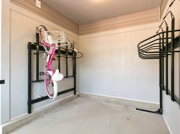 Taylor Creek Apartments