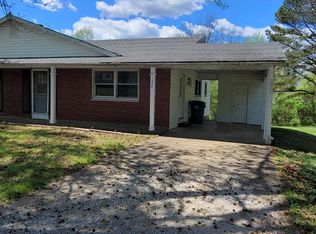 133 Highlander Dr #B, Carbondale, IL 62903
