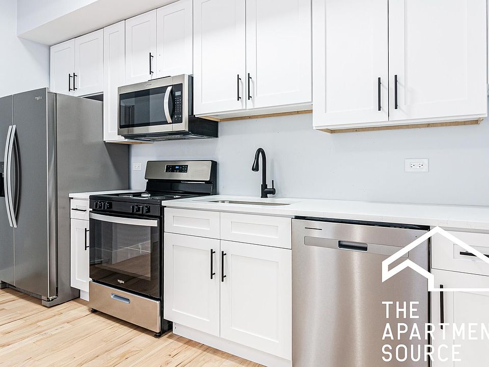1st image of 932 N Richmond St #2