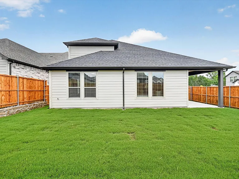 701 Summerberry Dr — Photo 28