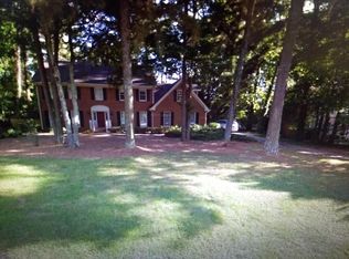 5262 Lanford Springs Ct, Lilburn, GA 30047