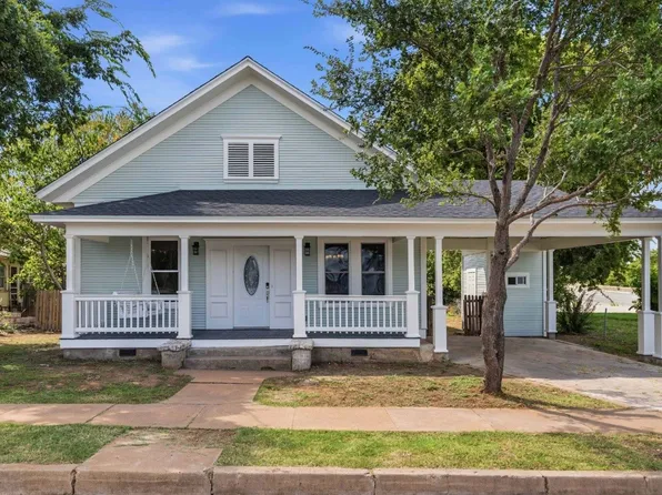 905 Irma St, Brownwood, TX 76801