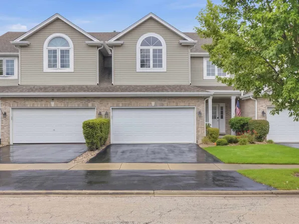 11610 Lake Shore Dr, Orland Park, IL 60467