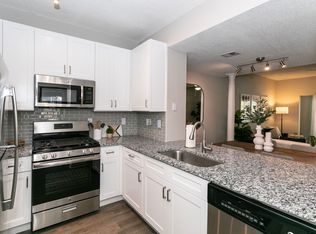 Willowest in Collier Hills, Atlanta, GA 30318