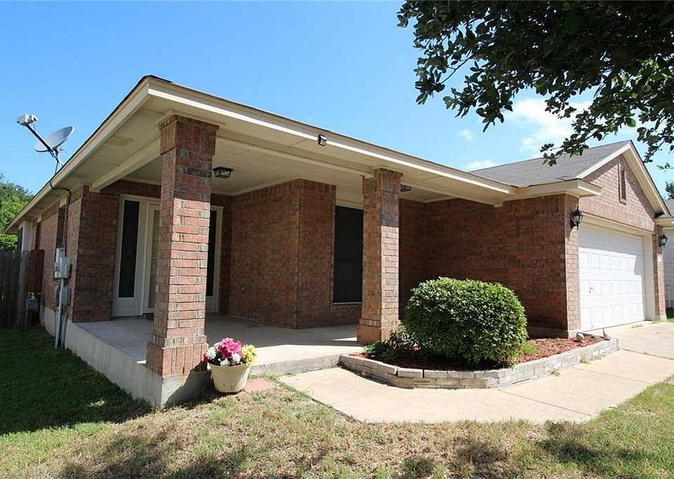 1st image of 902 Mammouth Ct