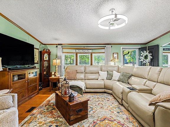 5th image of 133 Sanders Rd